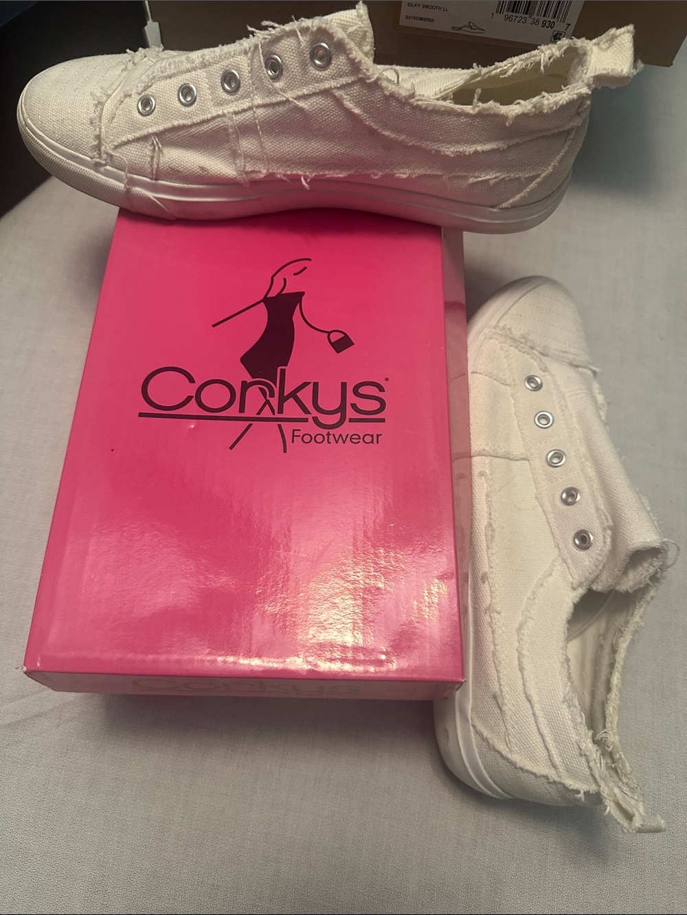 Corkys Off-White Frayed Canvas Slip-On Sneakers